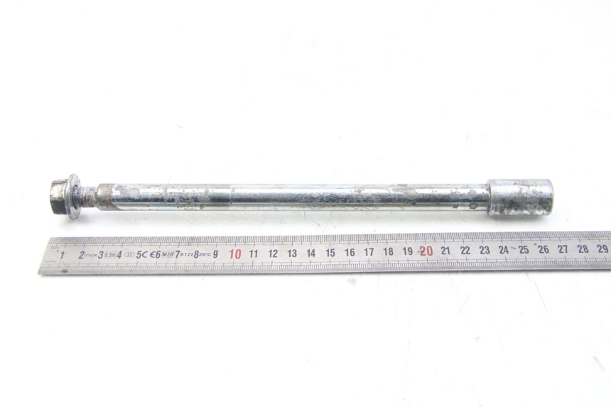 photo de EJE DE LA RUEDA DELANTERA PIAGGIO BEVERLY 125 (2010 - 2015) - Detalle de la pieza