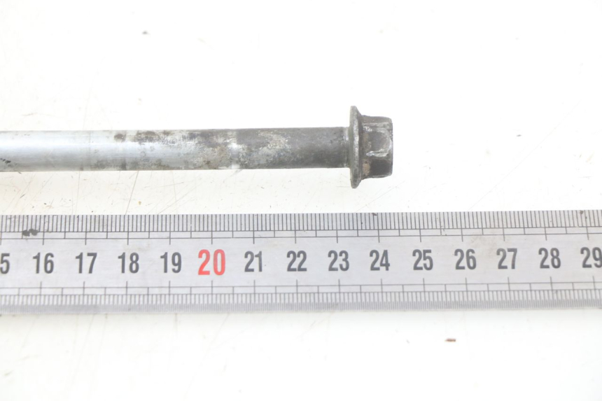 photo de EJE DE LA RUEDA DELANTERA MBK BOOSTER SPIRIT 50 (1999 - 2003) - Zoom estado de uso