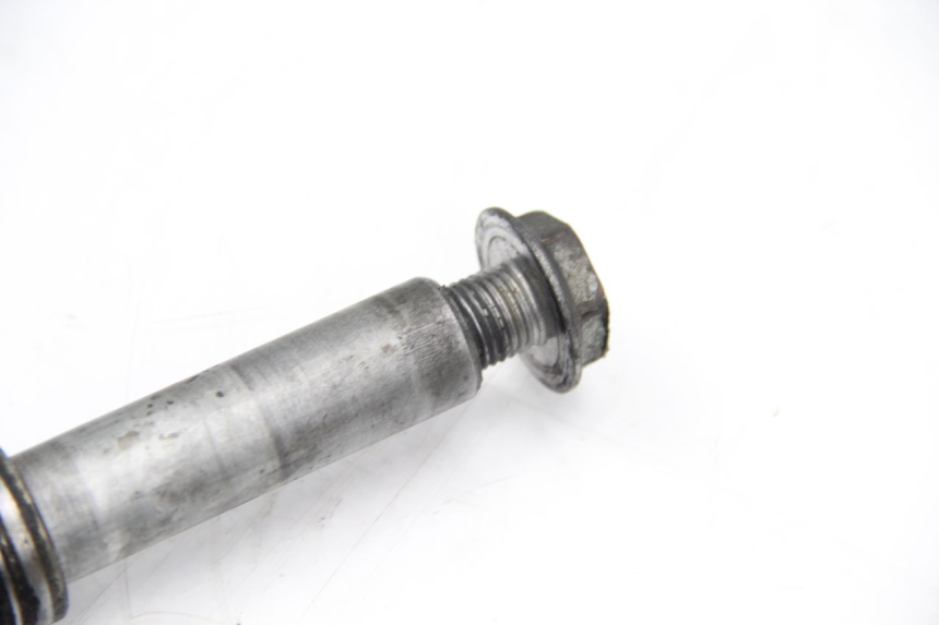 photo de EJE RUEDA DELANTERO HONDA CBR F SC21 1000 (1986 - 1992) - Zoom estado de uso