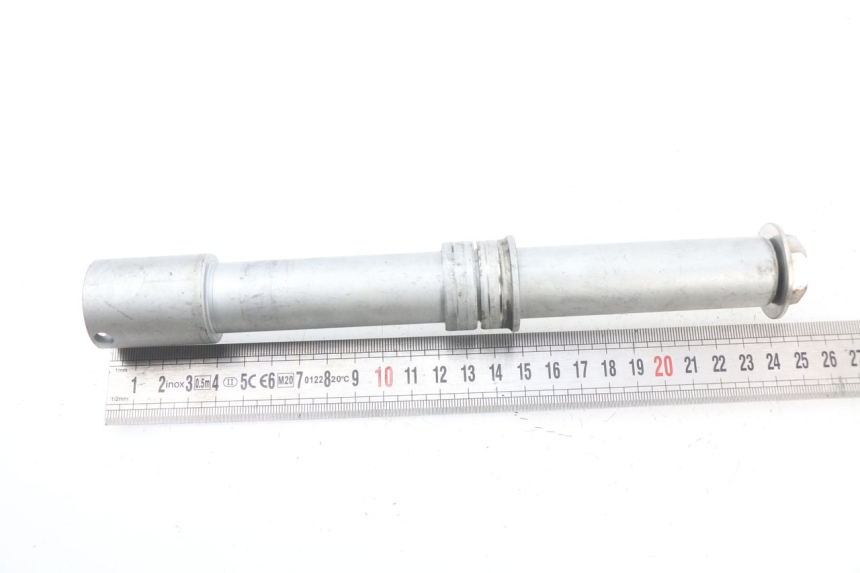 photo de EJE RUEDA DELANTERO HONDA CBR RR FIREBLADE 1000 (2006 - 2007) - Detalle de la pieza