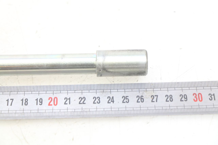 photo de EJE DE LA RUEDA DELANTERA PEUGEOT CITYSTAR 2T 50 (2018 - 2021) - Detalle de la pieza