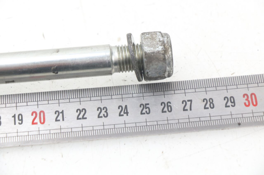 photo de EJE DE LA RUEDA DELANTERA PEUGEOT CITYSTAR 50 (2013 - 2017) - Detalle de la pieza