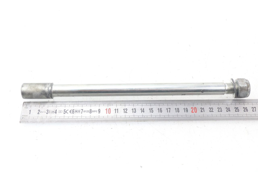 photo de EJE DE LA RUEDA DELANTERA PEUGEOT CITYSTAR 50 (2013 - 2017) - Zoom estado de uso