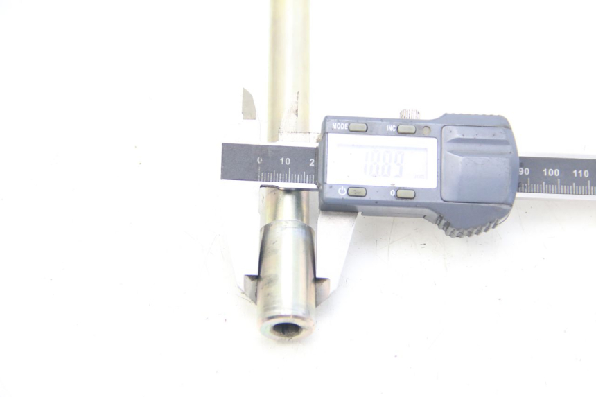 photo de EJE RUEDA DELANTERO PEUGEOT CITYSTAR IE 2T 50 (2018 - 2021) - Zoom estado de uso