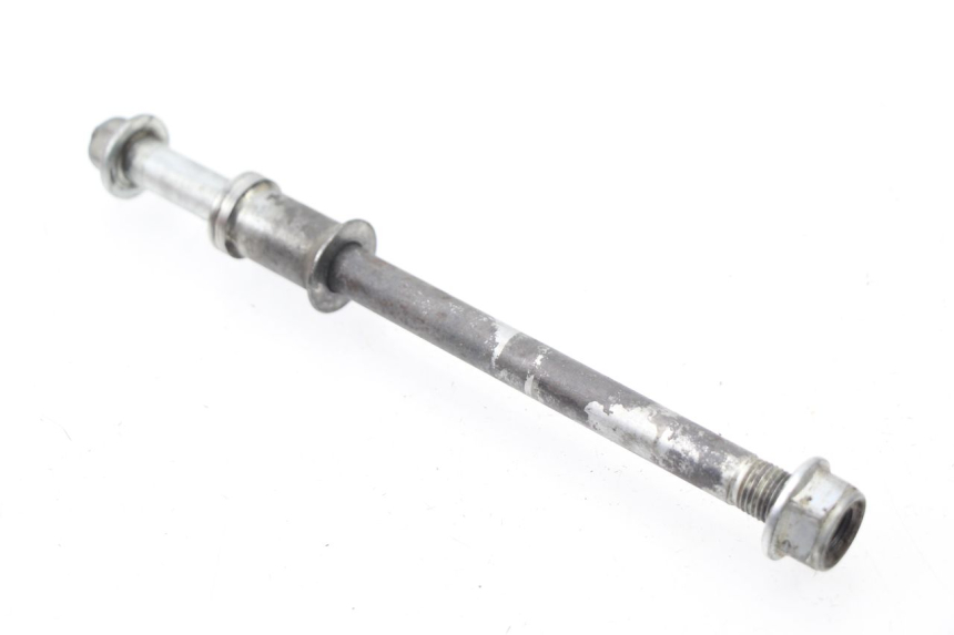 photo de EJE RUEDA DELANTERO HONDA CRF CR-F 100 (2004 - 2013) - Primer plano técnico