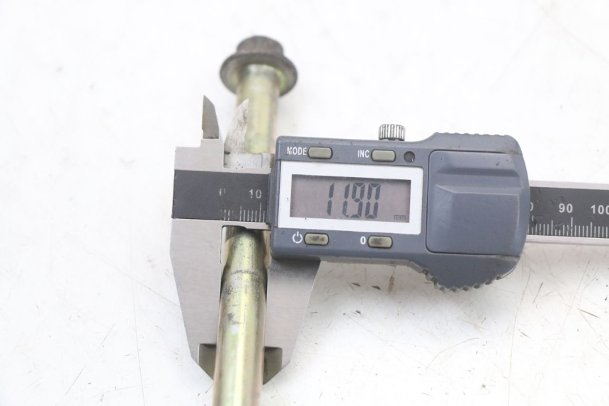 photo de EJE DE LA RUEDA DELANTERA KYMCO DINK 4T 50 (2007 - 2018) - Otra perspectiva