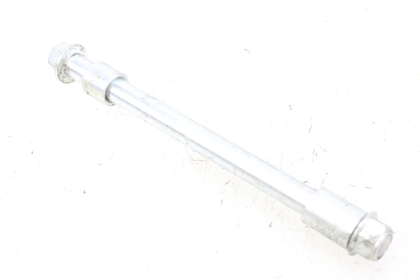 photo de EJE RUEDA DELANTERO PROBIKE DIRT 140 - Primer plano técnico