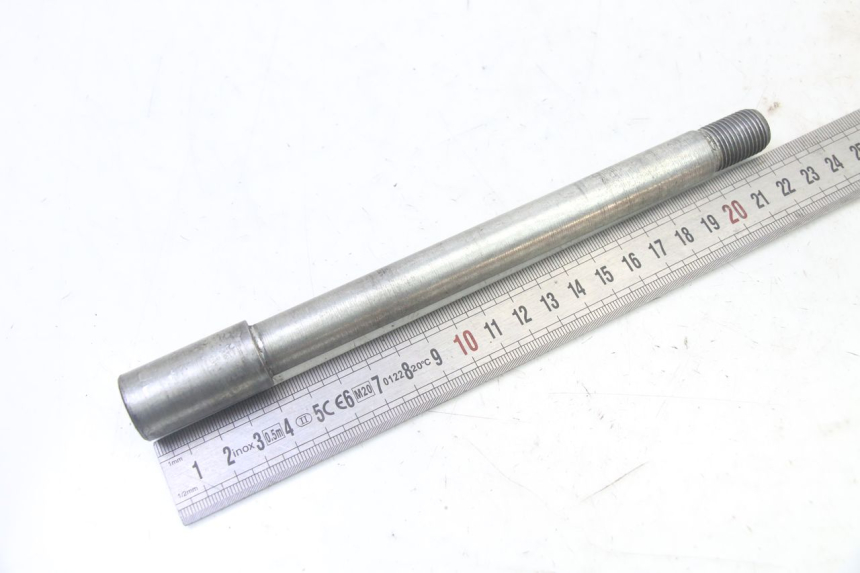 photo de EJE RUEDA DELANTERO APRILIA ETX 125 (1998 - 2002) - Zoom estado de uso