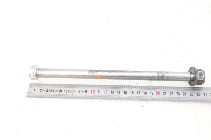 photo de EJE RUEDA DELANTERO YAMAHA FJ 36Y 1100 (1984 - 1985) - Zoom estado de uso