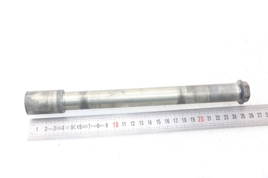 photo de EJE DE LA RUEDA DELANTERA YAMAHA FJR ABS 1300 (2006 - 2012) - Zoom estado de uso