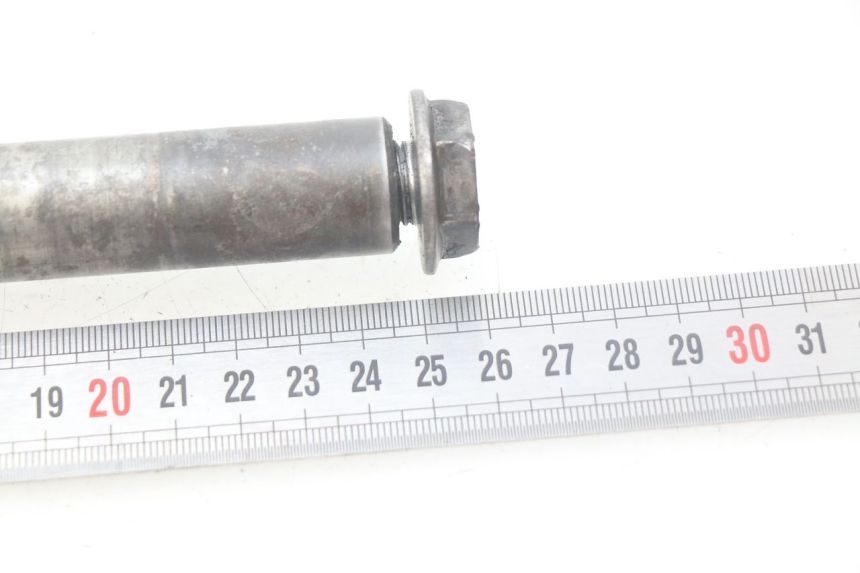 photo de EJE DE LA RUEDA DELANTERA YAMAHA FJR ABS 1300 (2006 - 2012) - Zoom estado de uso