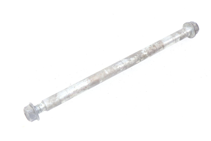 photo de EJE RUEDA DELANTERO PIAGGIO FLY 125 (2005 - 2012) - Primer plano técnico