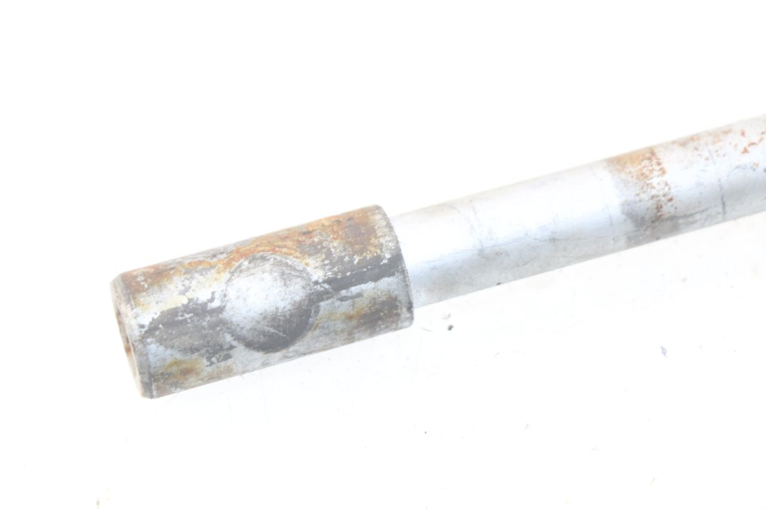 photo de EJE RUEDA DELANTERO PIAGGIO FLY IE 125 (2012 - 2017) - Estado de la superficie y material