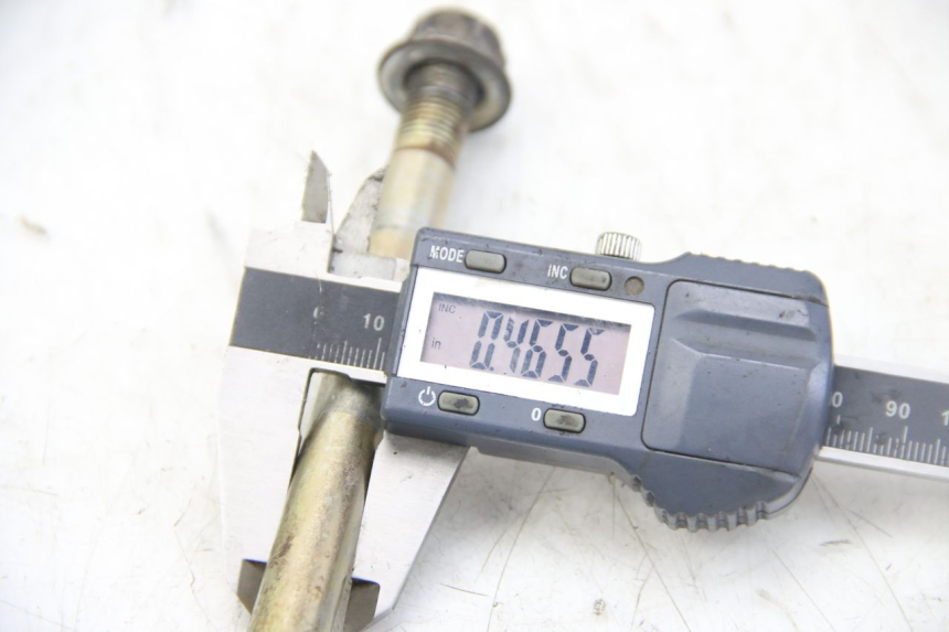 photo de EJE DE LA RUEDA DELANTERA TNT MOTOR GRIDO 2T 50 (2010 - 2019) - Detalle de la pieza