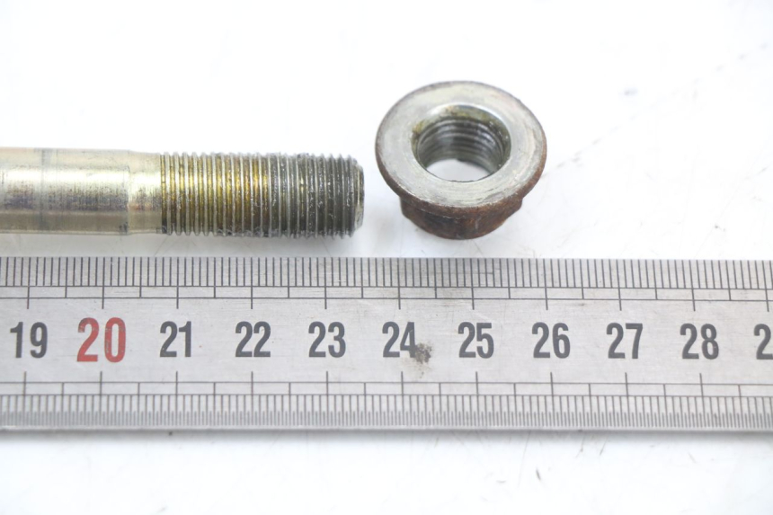 photo de EJE DE LA RUEDA DELANTERA TNT MOTOR GRIDO 2T 50 (2010 - 2019) - Otra perspectiva