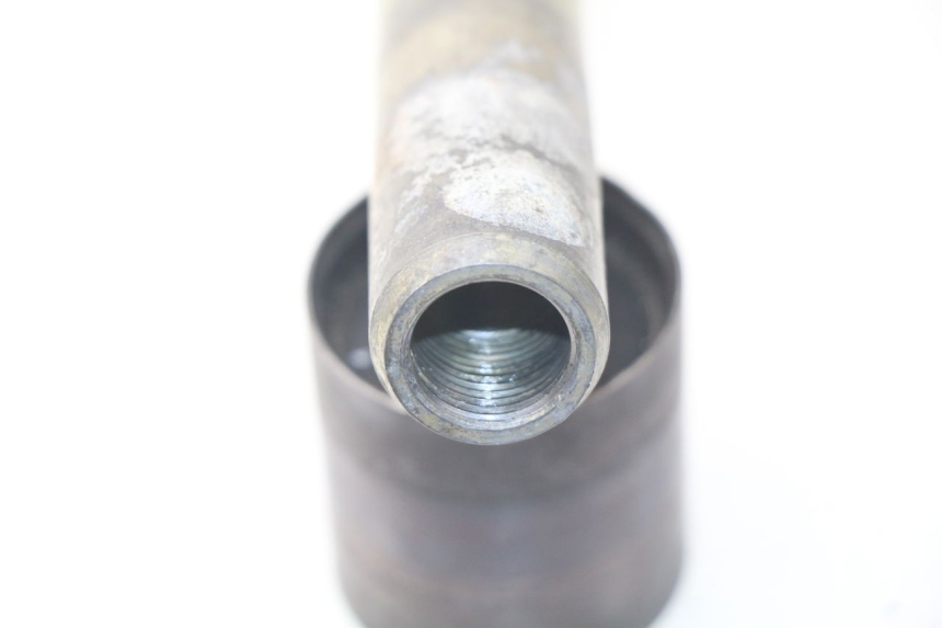 photo de EJE RUEDA DELANTERO SUZUKI GSX-R GSXR 600 (2008 - 2010) - Detalles de los puntos de fijación