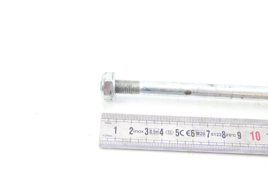 photo de EJE DE LA RUEDA DELANTERA JM MOTORS GT LINE 4T 50 (2021 - 2023) - Otra perspectiva