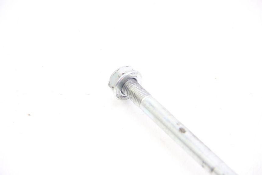 photo de EJE DE LA RUEDA DELANTERA JM MOTORS GT LINE 4T 50 (2021 - 2023) - Detalles de los puntos de fijación