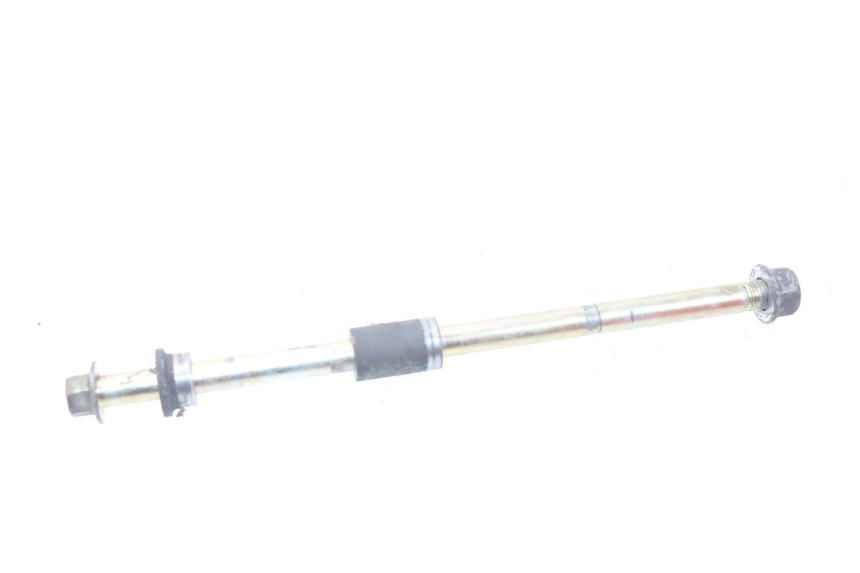 photo de EJE RUEDA DELANTERO SYM GTS EVO 125 (2009 - 2013) - Zoom estado de uso