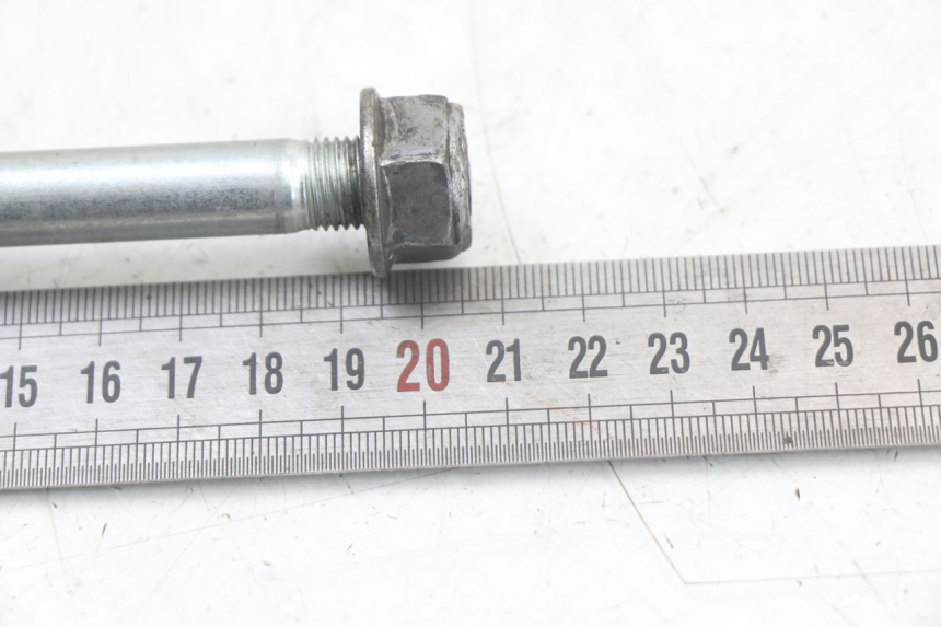 photo de EJE RUEDA DELANTERO HONDA PCX (JF28) 125 (2009 - 2011) - Otra perspectiva