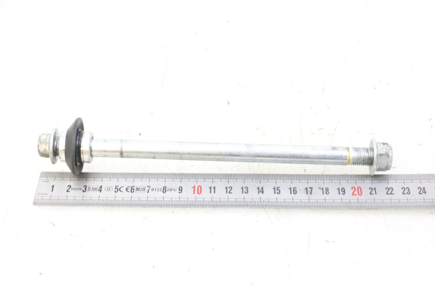 photo de EJE RUEDA DELANTERO KIDEN KD125-G 125 (2018 - 2022) - Zoom estado de uso