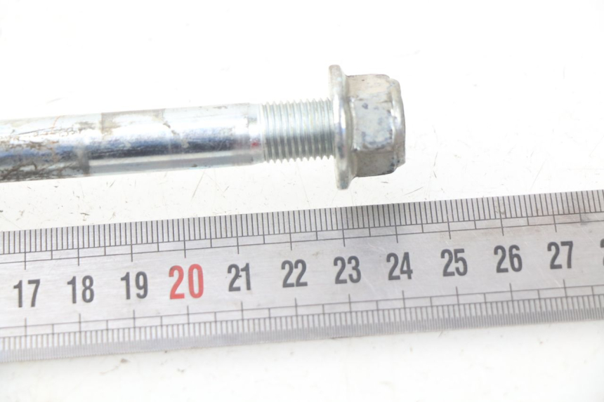 photo de EJE DE LA RUEDA DELANTERA PEUGEOT KISBEE 2T 50 (2010 - 2017) - Zoom estado de uso