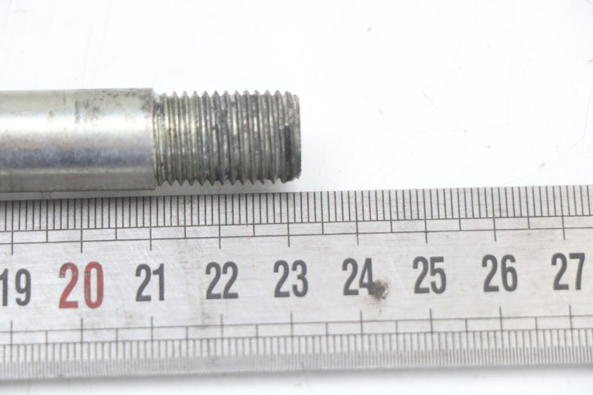 photo de EJE RUEDA DELANTERO RENAULT KOURANOS 125 (2001 - 2004) - Otra perspectiva