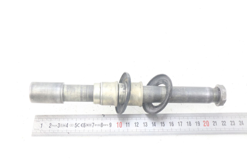 photo de EJE DE LA RUEDA DELANTERA KAWASAKI KX F KXF 450 (2012 - 2015) - Zoom estado de uso