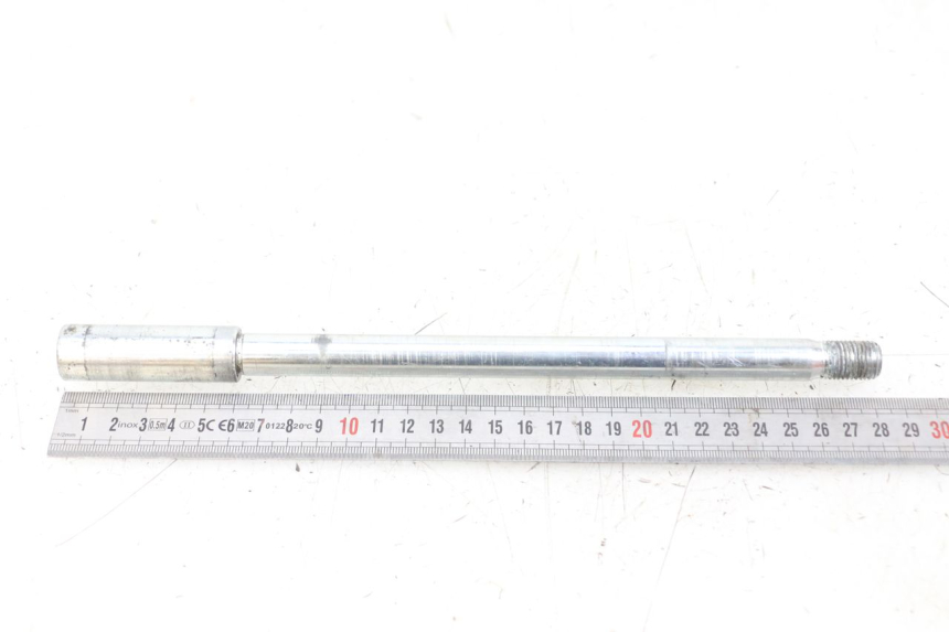 photo de EJE DE LA RUEDA DELANTERA KYMCO X-TOWN XTOWN 125 (2016 - 2021) - Zoom estado de uso