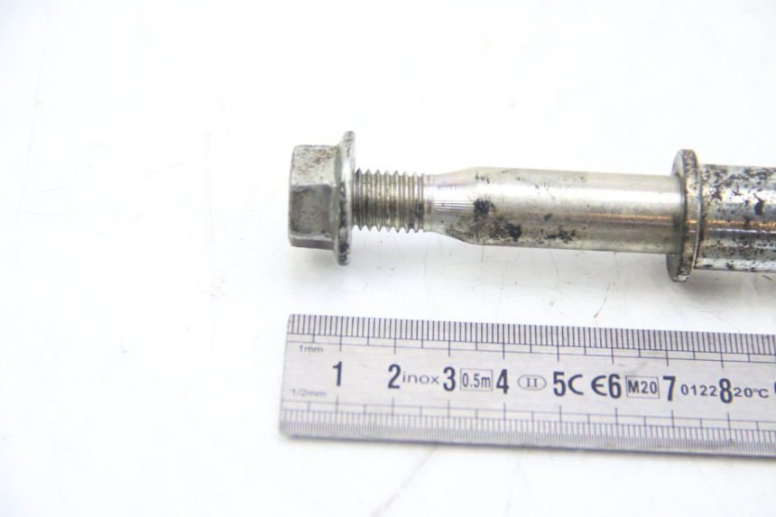 photo de EJE DE LA RUEDA DELANTERA PIAGGIO LIBERTY IGET 4T 50 (2015 - 2020) - Primer plano técnico