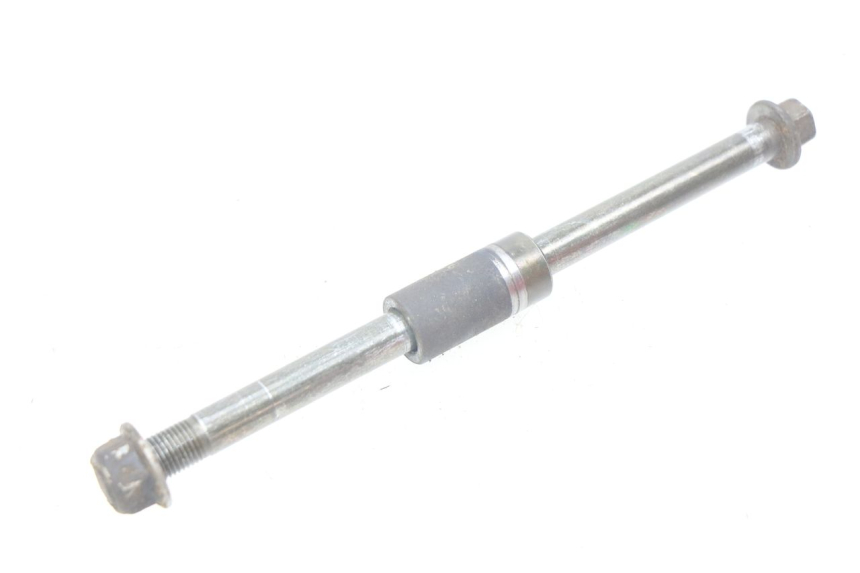 photo de EJE RUEDA DELANTERA EUROCKA MATADOR 4T 50 (2010 - 2016) - Primer plano técnico