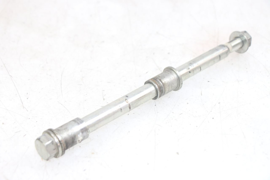 photo de EJE DE LA RUEDA DELANTERA PIAGGIO MEDLEY 125 (2016 - 2023) - Vista principal