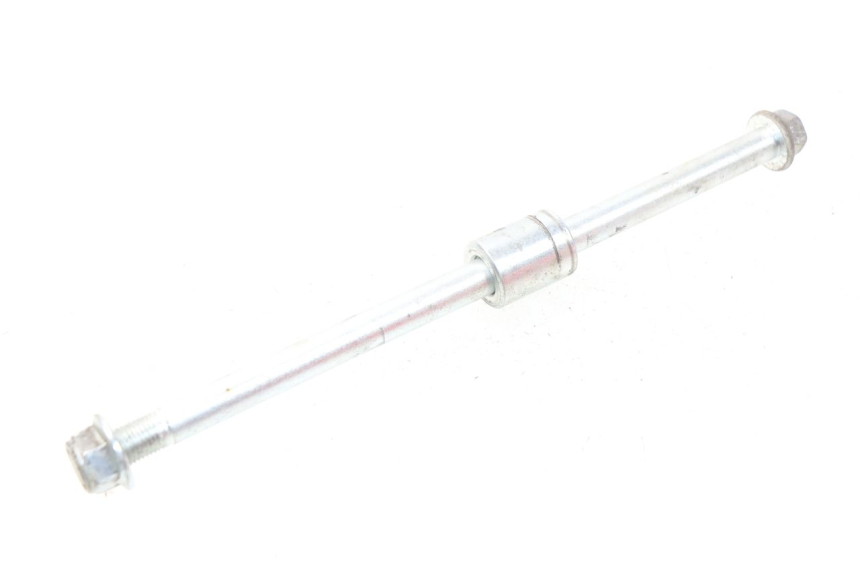 photo de EJE RUEDA DELANTERO YAMASAKI MSX 50 (2013 - 2022) - Primer plano técnico