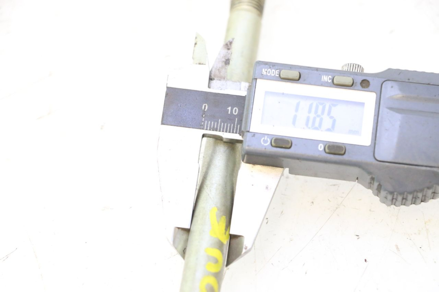 photo de EJE RUEDA DELANTERO IMF INDUSTRIE NEW PACH 2T 50 (2014 - 2020) - Detalle de la pieza