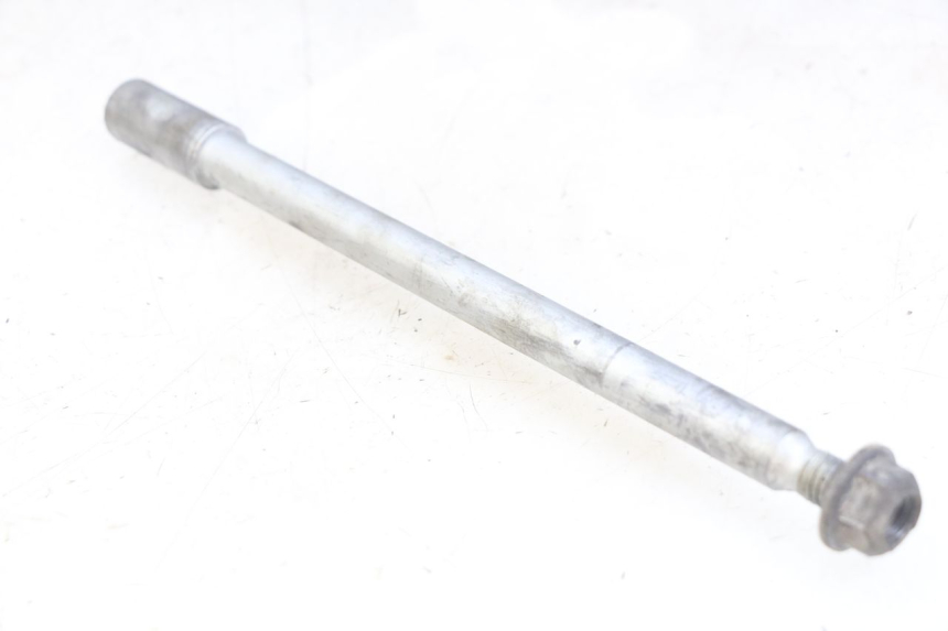 photo de EJE DE LA RUEDA DELANTERA PIAGGIO NEW TYPHOON 50 (2010 - 2017) - Primer plano técnico