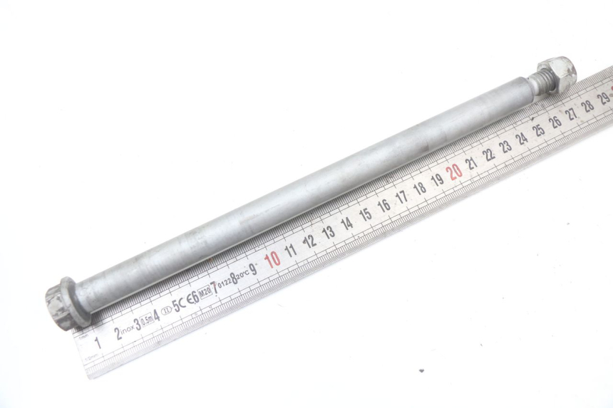 photo de EJE DE LA RUEDA DELANTERA PIAGGIO NEW TYPHOON 50 (2018 - 2021) - Detalle de la pieza