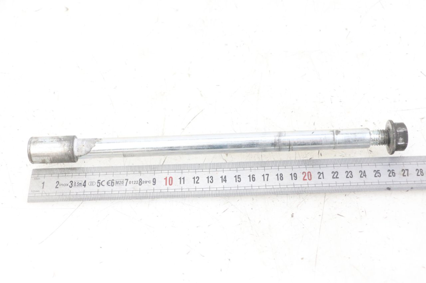 photo de EJE DE LA RUEDA DELANTERA GILERA NEXUS 125 (2009 - 2013) - Otra perspectiva