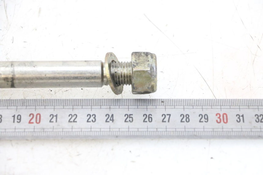 photo de EJE RUEDA DELANTERO PEUGEOT ELYSTAR 125 (2002 - 2007) - Otra perspectiva