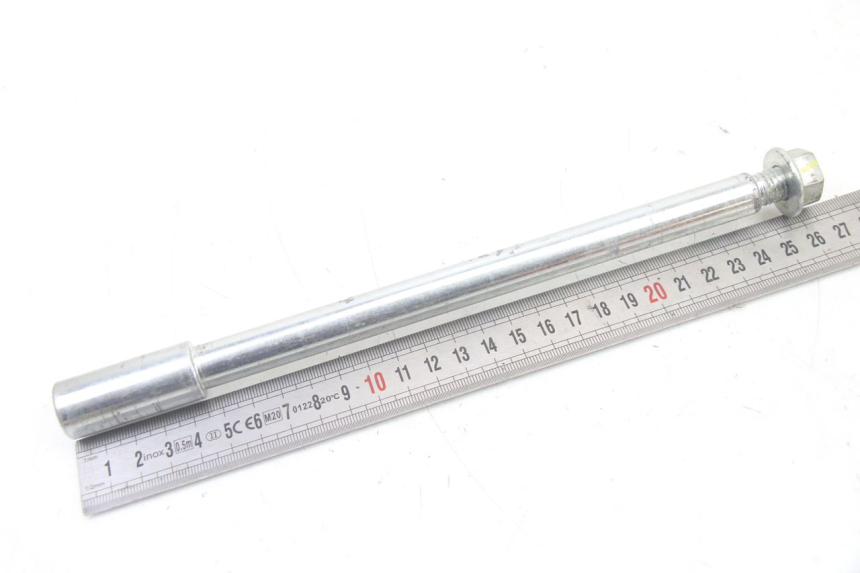 photo de EJE RUEDA DELANTERO PIAGGIO NRG POWER PUREJET 50 (2018 - 2021) - Zoom estado de uso