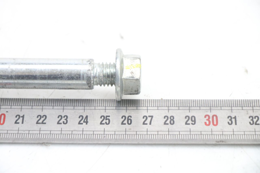 photo de EJE RUEDA DELANTERO PIAGGIO NRG POWER PUREJET 50 (2018 - 2021) - Otra perspectiva