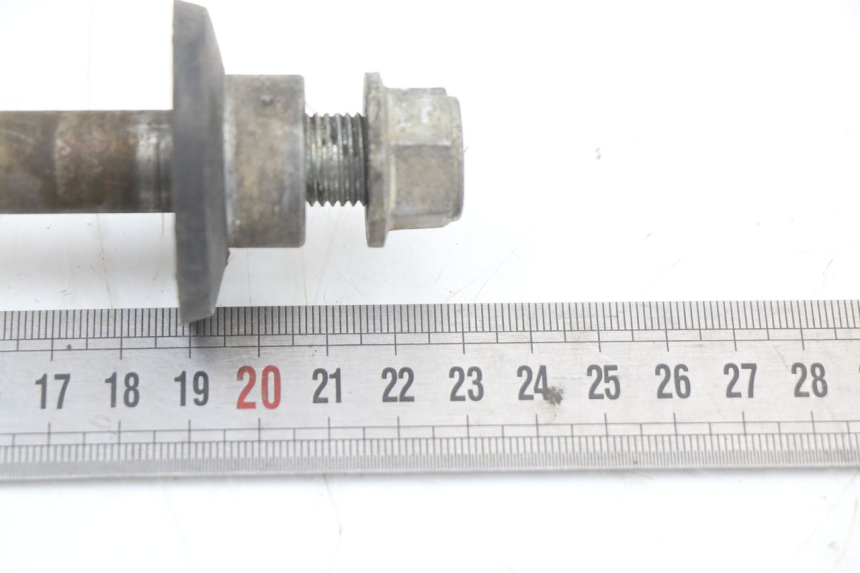 photo de EJE RUEDA DELANTERO YCF PIT BIKE 125 (2010 - 2018) - Zoom estado de uso