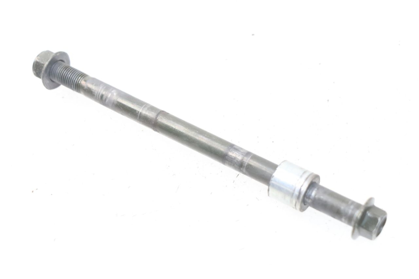 photo de EJE RUEDA DELANTERO VASTRO R-ONE 4T 50 (2014 - 2022) - Primer plano técnico