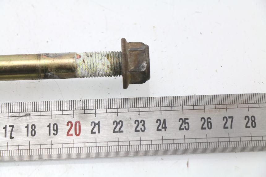 photo de EJE RUEDA DELANTERO RIDE RACE 2T 50 (2012 - 2015) - Zoom estado de uso