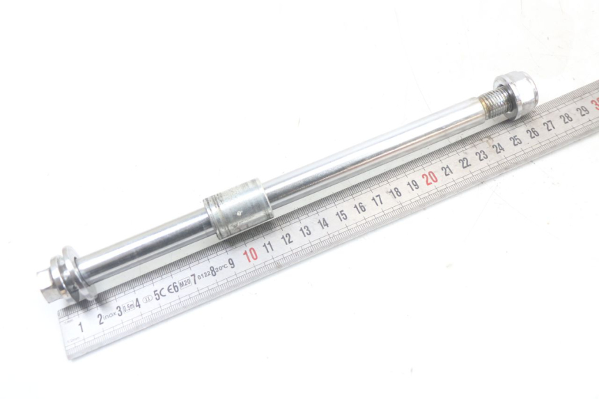 photo de EJE RUEDA DELANTERO REGAL RAPTOR SPYDER 125 (2010 - 2018) - Zoom estado de uso