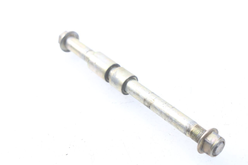 photo de EJE DE LA RUEDA DELANTERA APOLLO RFZ 150 - Primer plano técnico