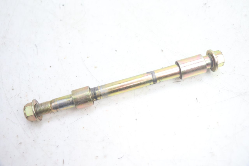 photo de EJE DE LA RUEDA DELANTERA APOLLO RFZ 150 - Detalle de la pieza