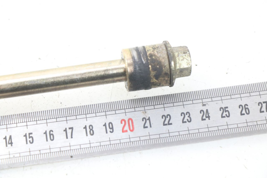 photo de EJE RUEDA DELANTERO TNT MOTOR ROMA 12' 2T 50 (2007 - 2018) - Detalle de la pieza