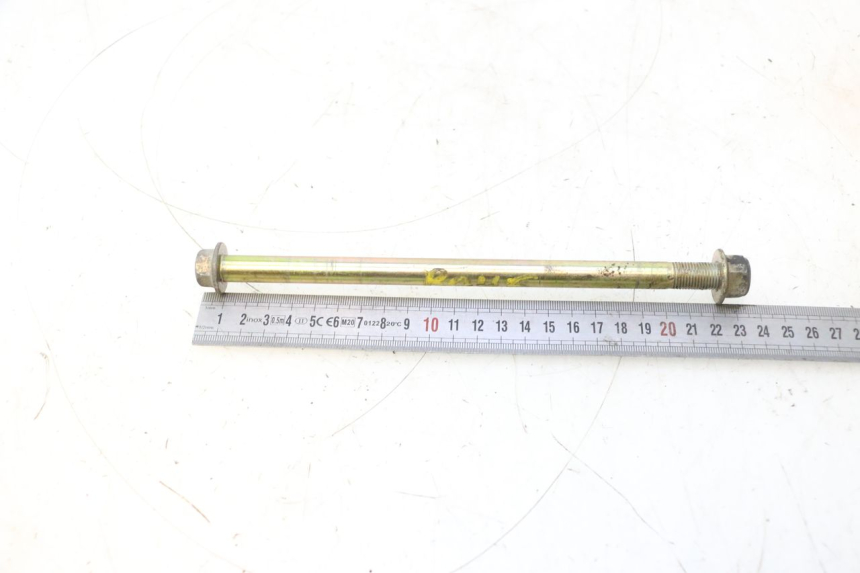 photo de EJE DE LA RUEDA DELANTERA KEEWAY RY6 2T 50 (2011 - 2019) - Zoom estado de uso