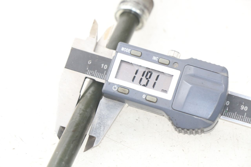 photo de EJE RUEDA DELANTERO DAELIM S4 50 (2010 - 2015) - Otra perspectiva