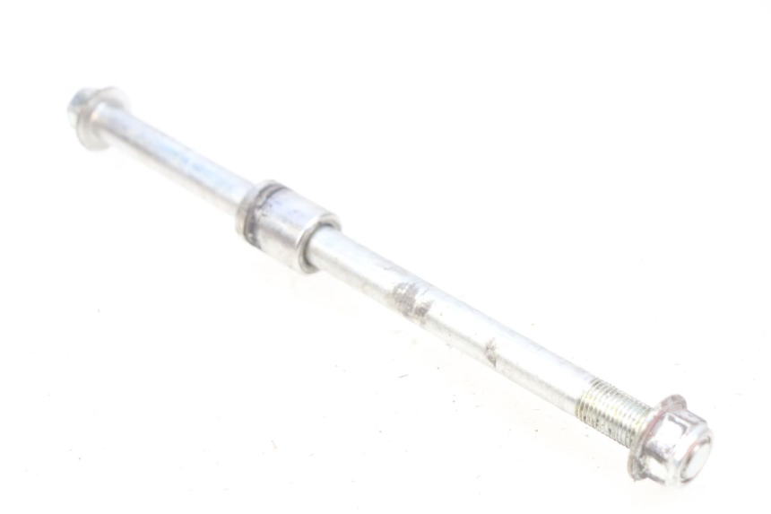 photo de EJE DE LA RUEDA DELANTERA JM MOTORS SANTANA 50 (2014 - 2023) - Primer plano técnico